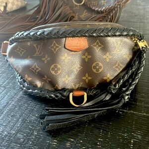 Braided bumbag - Sold